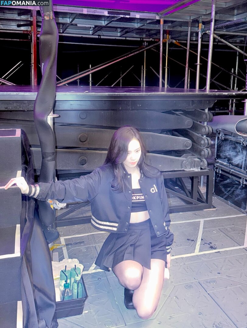 BLACKPINK / Jisoo / qenshizu / sooyaaa__ Çıplak OnlyFans  Sızdırılmış Fotoğraf #583