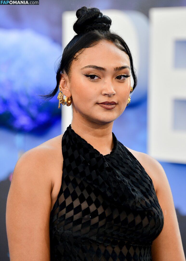 Joy Crookes / https: / joycrookes Çıplak OnlyFans  Sızdırılmış Fotoğraf #45