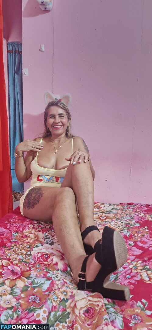 Juguetona 69 Çıplak OnlyFans  Sızdırılmış Fotoğraf #3