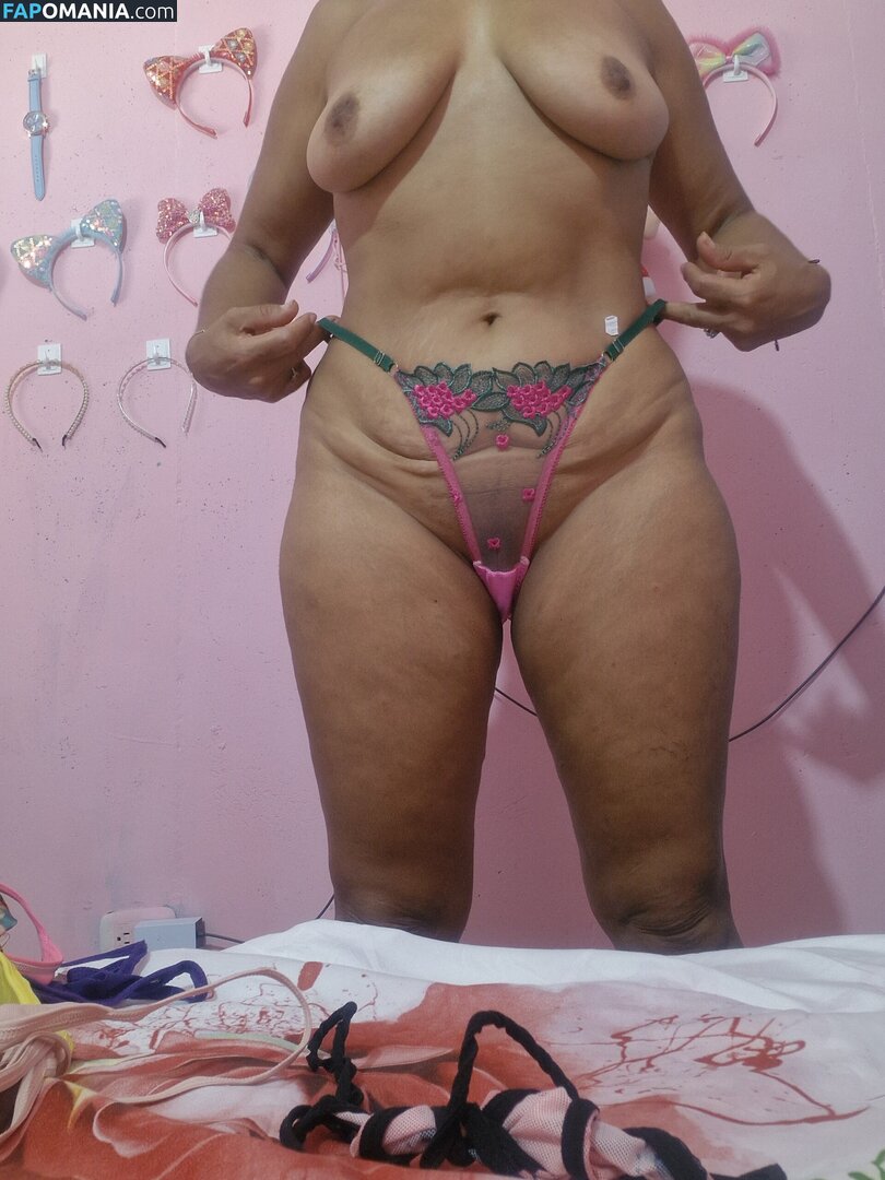 Juguetona 69 Çıplak OnlyFans  Sızdırılmış Fotoğraf #13
