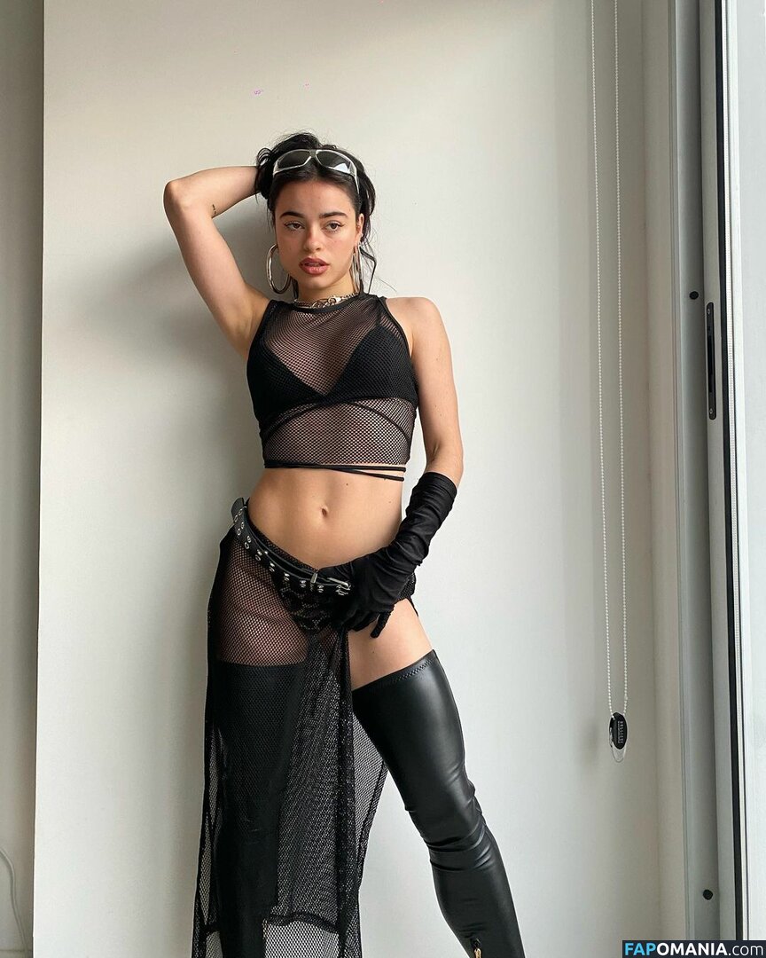 Juli Savioli / julisavioli Çıplak OnlyFans  Sızdırılmış Fotoğraf #39