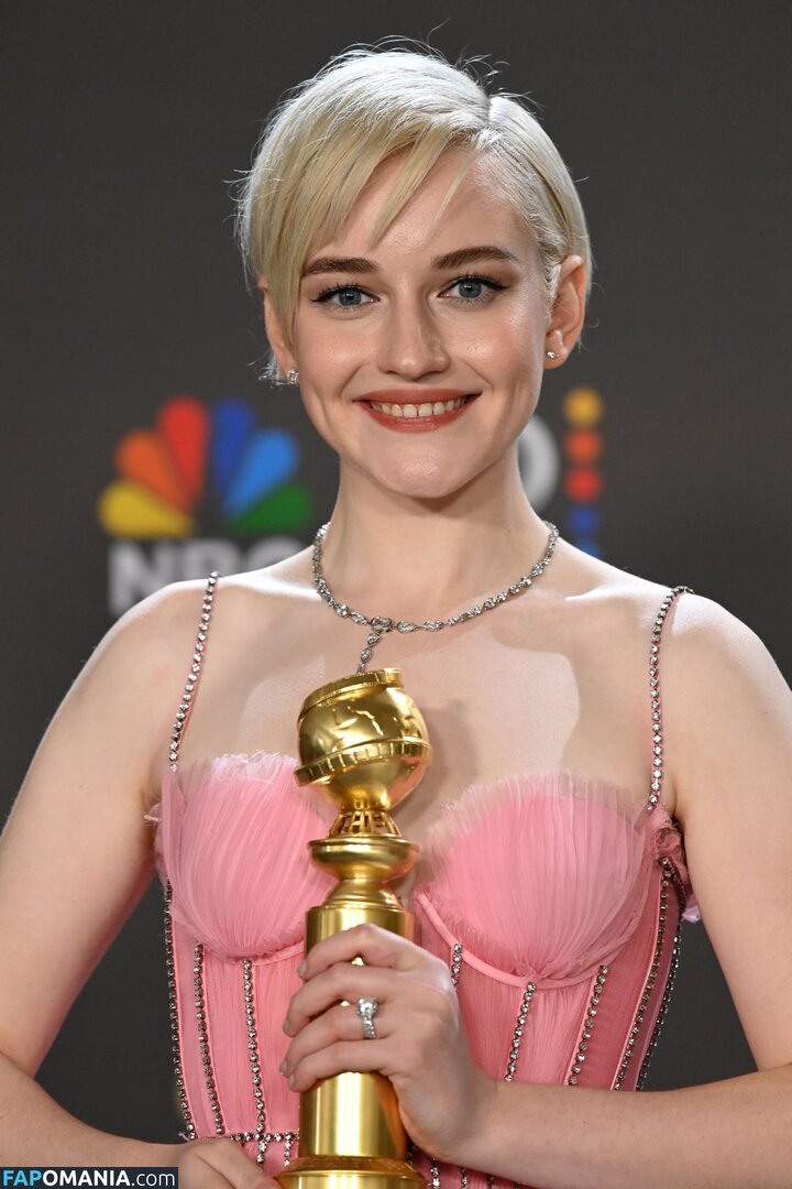 Julia Garner / juliagarnerofficial / ztyg_29 Çıplak OnlyFans  Sızdırılmış Fotoğraf #5