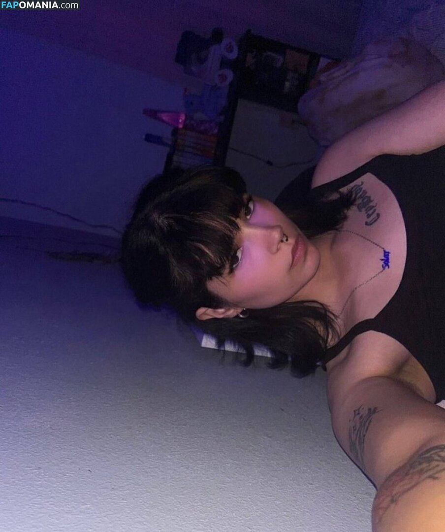 Julia Graham / https: / teasingmoon / teasingmoon... / temptedevil / temptedevil... Çıplak OnlyFans  Sızdırılmış Fotoğraf #10