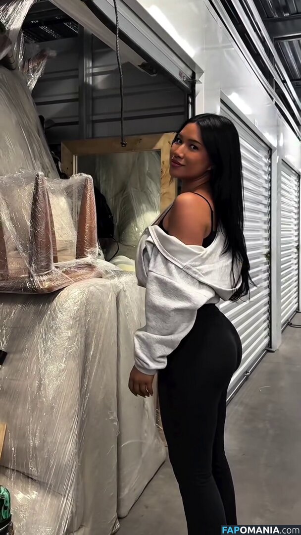 Julia Kelly / missjuliakelly Çıplak OnlyFans  Sızdırılmış Fotoğraf #886