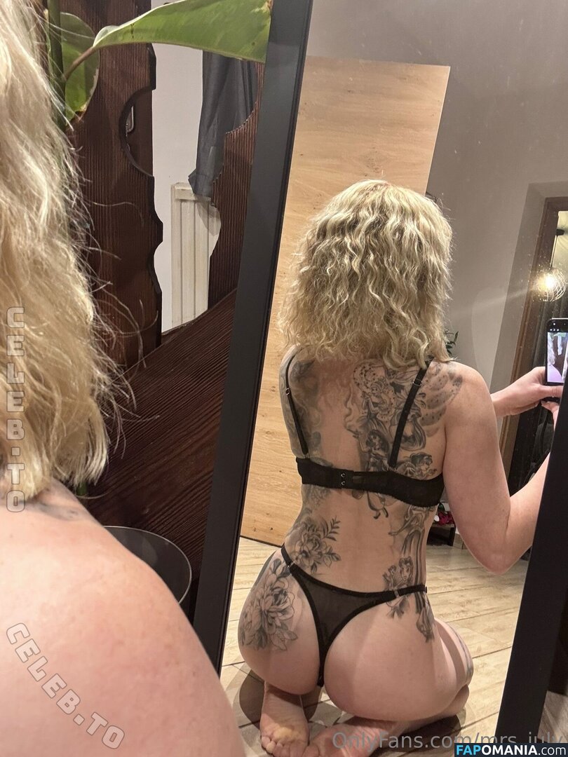 Julia Kern / july_kern_ / mrs_july Çıplak OnlyFans  Sızdırılmış Fotoğraf #3