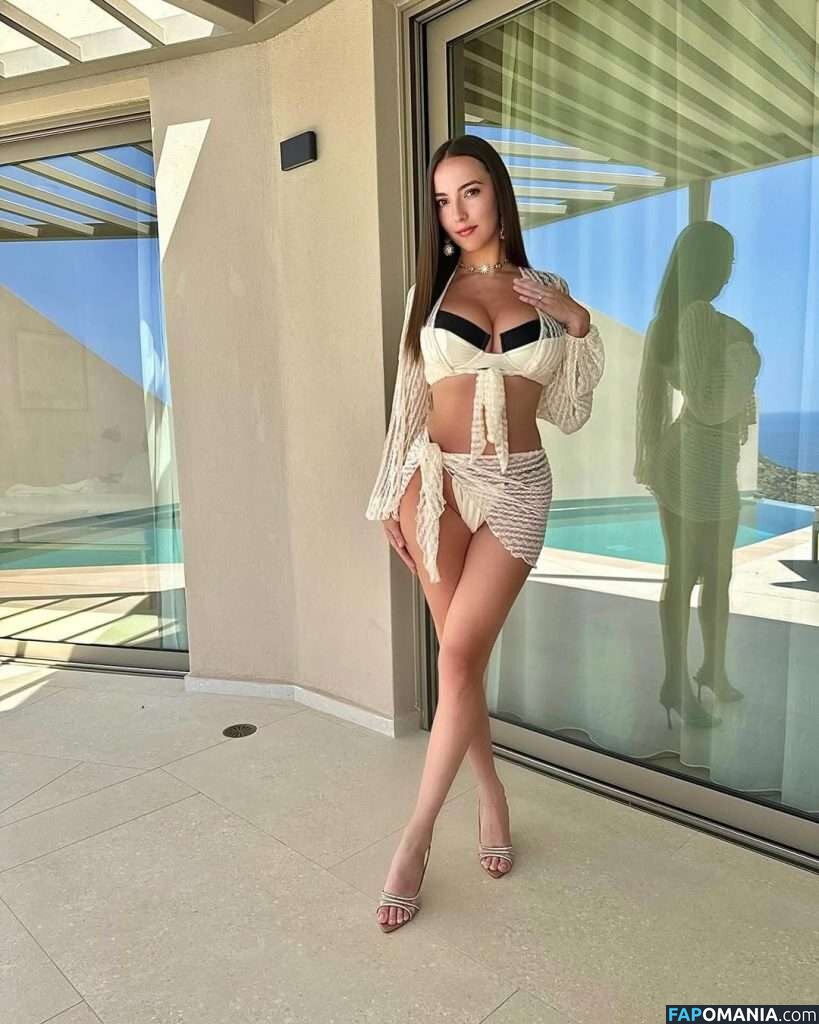 julia_lyn Çıplak OnlyFans  Sızdırılmış Fotoğraf #1