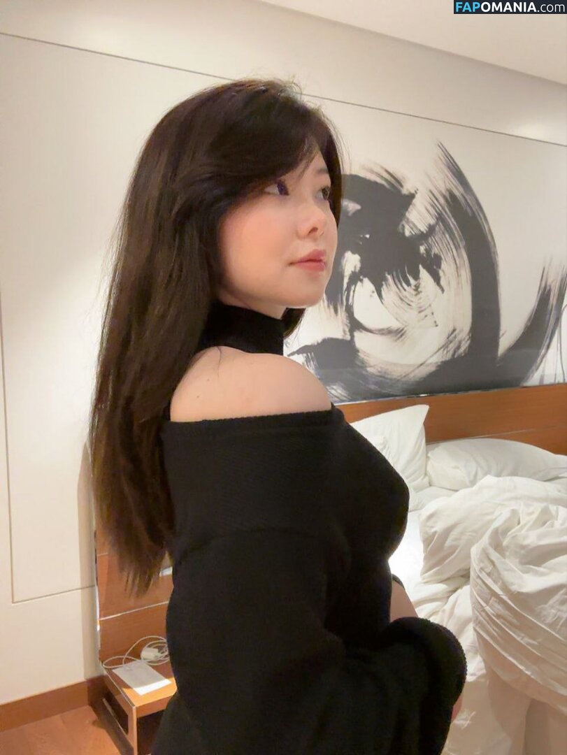 Júlia Nakamura / Mayumi / jumayumin1 Çıplak OnlyFans  Sızdırılmış Fotoğraf #1