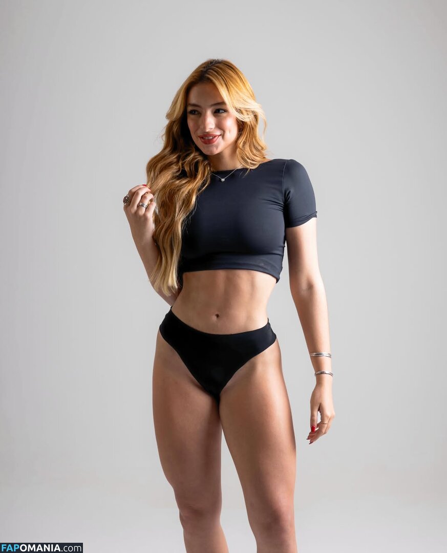 Julia Puzzuoli / juliapuzzuoli Çıplak OnlyFans  Sızdırılmış Fotoğraf #3