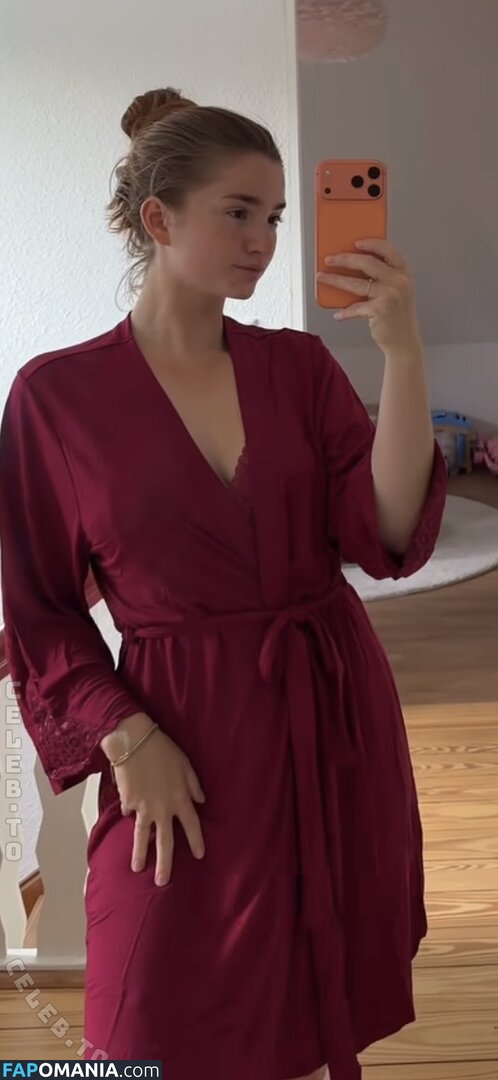 Julia Schulze / Julita_fit / julia.thiele_family Çıplak OnlyFans  Sızdırılmış Fotoğraf #7