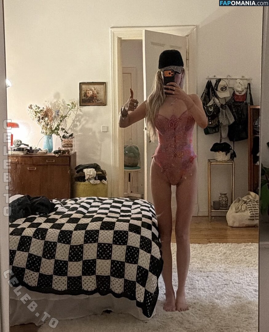 Julia Wulf / juleslw / julesslw Çıplak OnlyFans  Sızdırılmış Fotoğraf #22