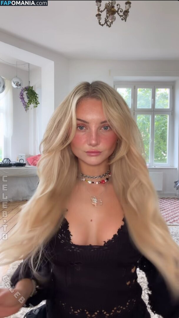 Julia Wulf / juleslw / julesslw Çıplak OnlyFans  Sızdırılmış Fotoğraf #26