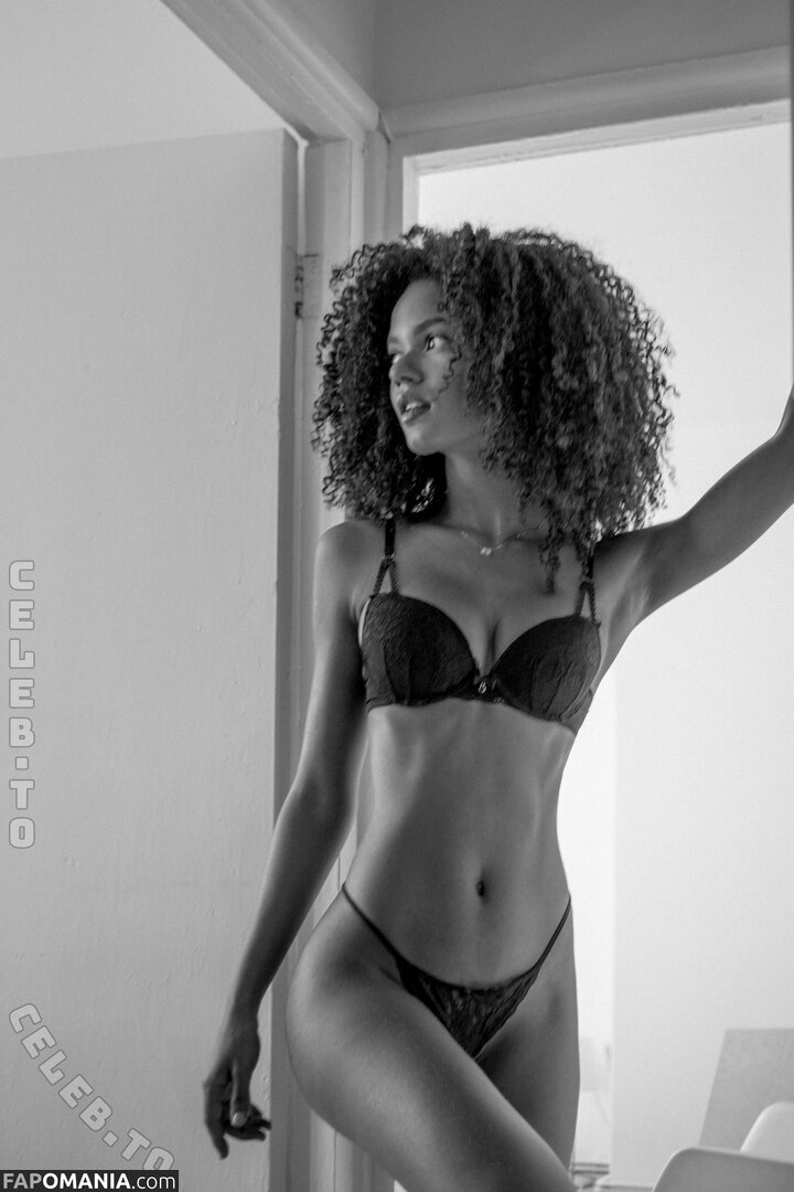 Juliana Nalu / https: / juliananalu / naluando / nalujuliana Çıplak OnlyFans  Sızdırılmış Fotoğraf #315