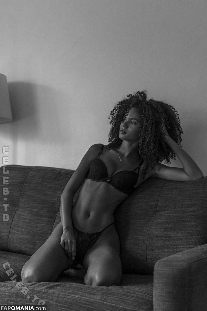 Juliana Nalu / https: / juliananalu / naluando / nalujuliana Çıplak OnlyFans  Sızdırılmış Fotoğraf #321