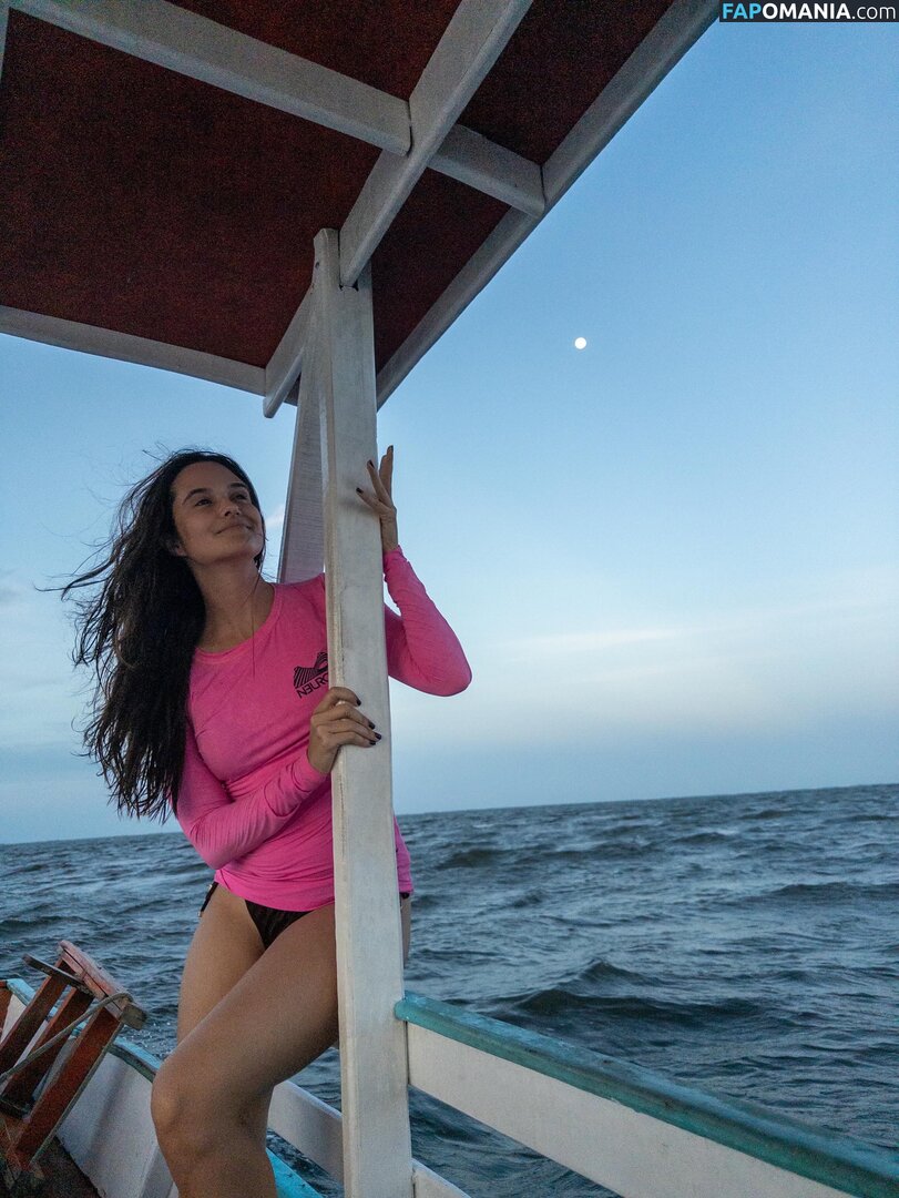 Juliana Paiva / juulianapaiva Çıplak OnlyFans  Sızdırılmış Fotoğraf #2