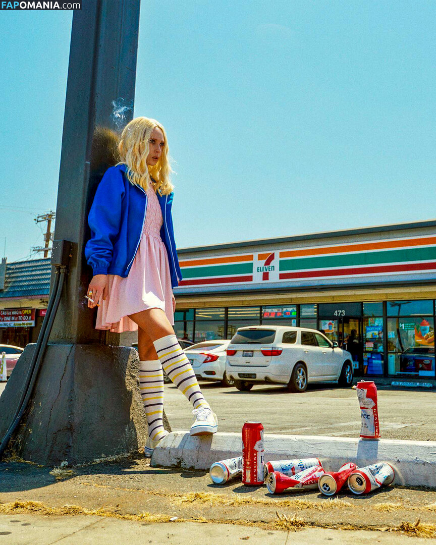 Juno Temple / junotemple Çıplak OnlyFans  Sızdırılmış Fotoğraf #10