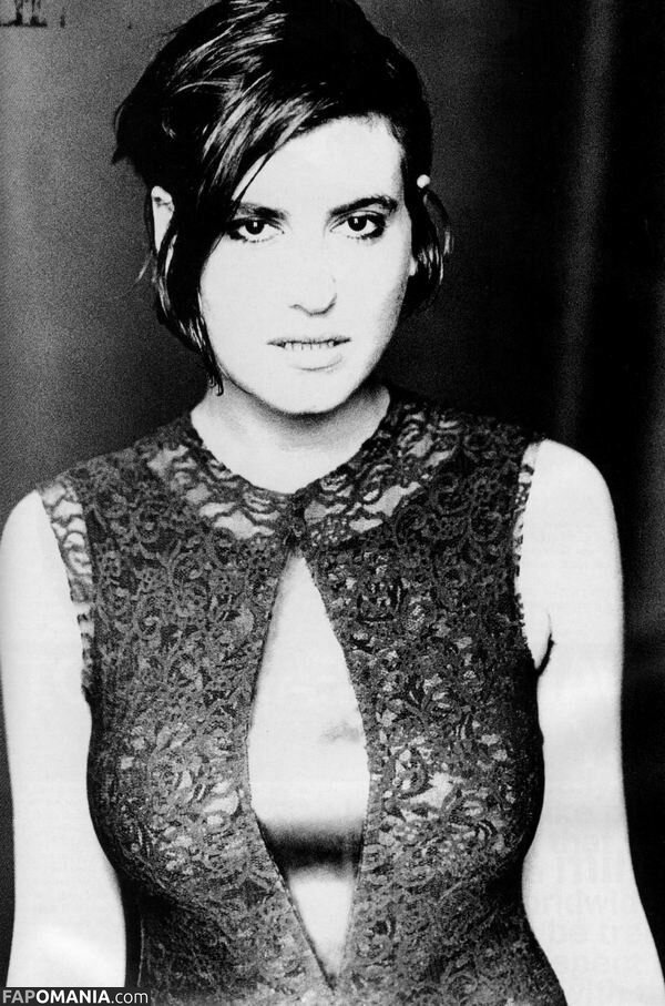 Justine Frischmann Çıplak OnlyFans  Sızdırılmış Fotoğraf #1