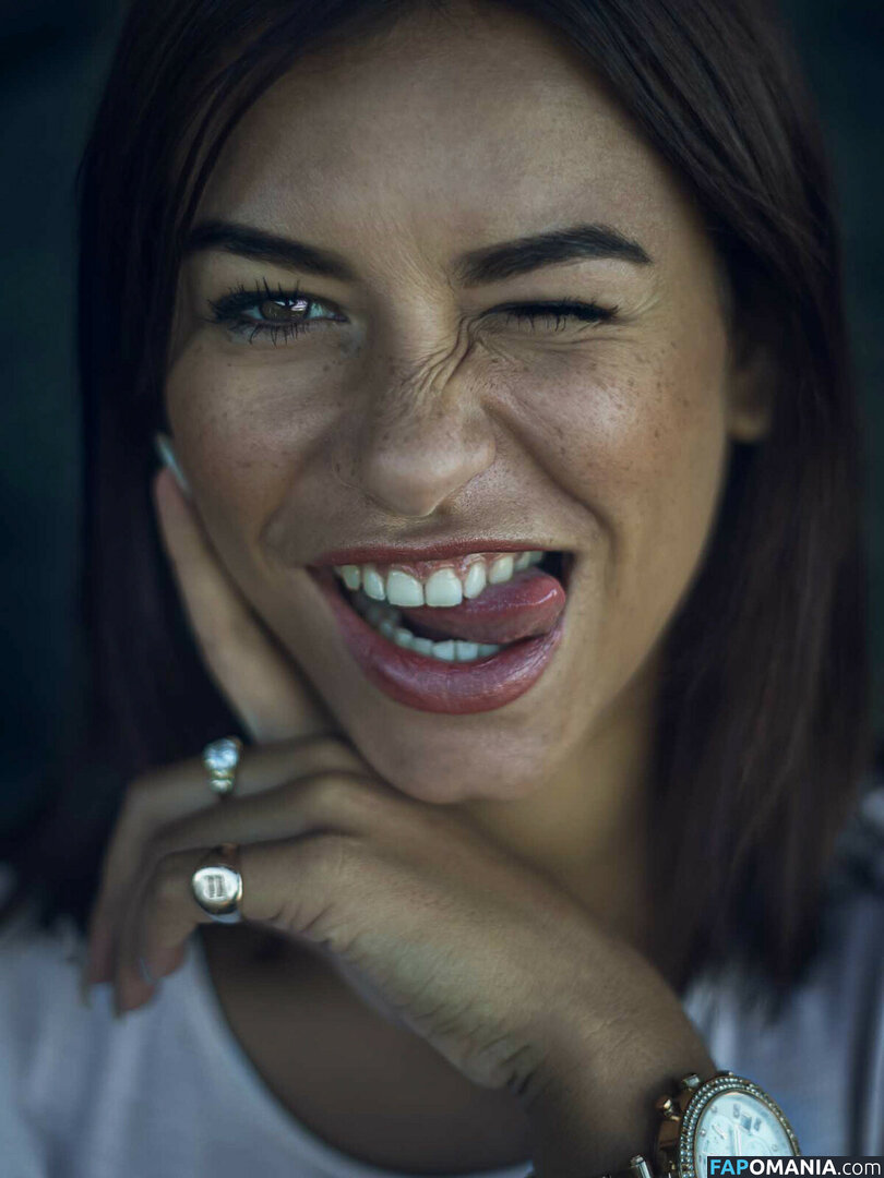 Justine Reine Marie / justinereineee / justinereinemarie Çıplak OnlyFans  Sızdırılmış Fotoğraf #22