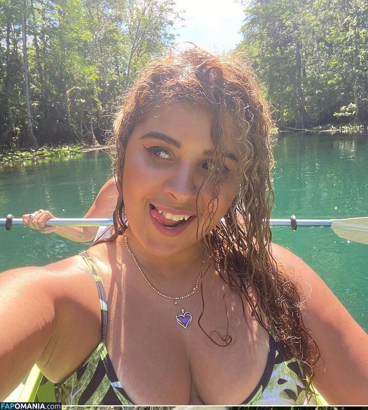 JustYeliz / yesjulz Çıplak OnlyFans  Sızdırılmış Fotoğraf #1
