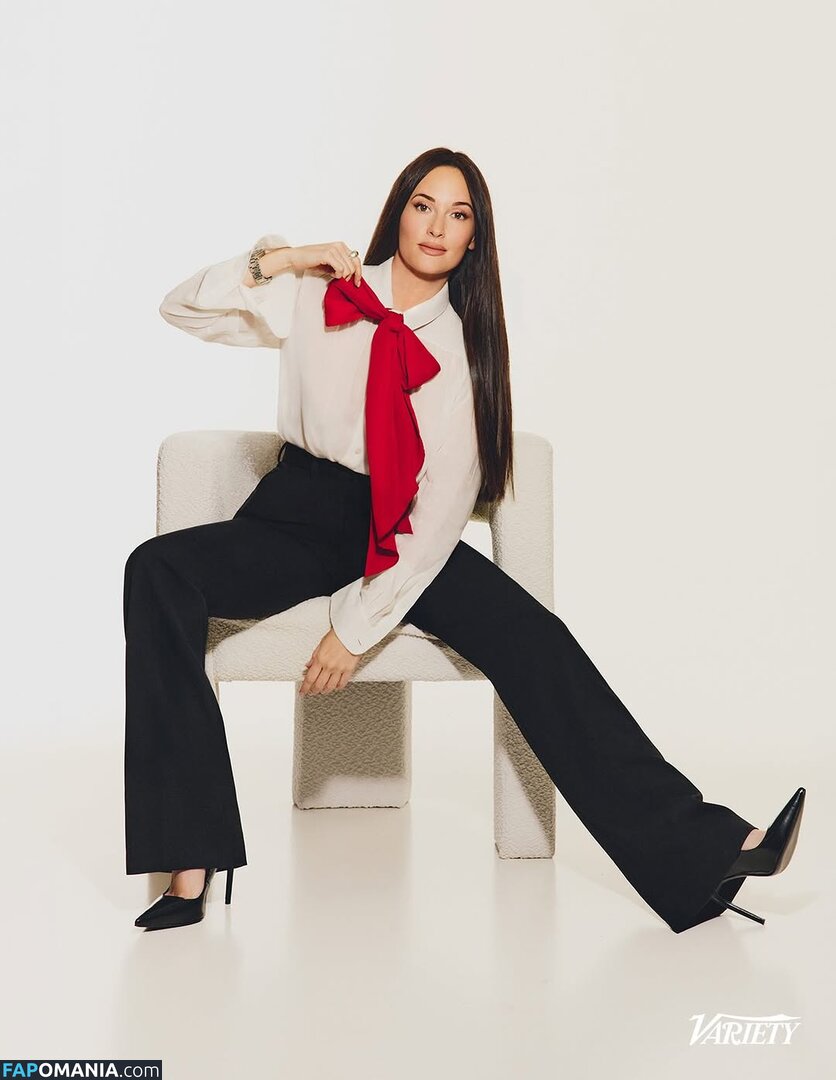 Kacey Musgraves / heavenlyyhazel / spaceykacey Çıplak OnlyFans  Sızdırılmış Fotoğraf #9