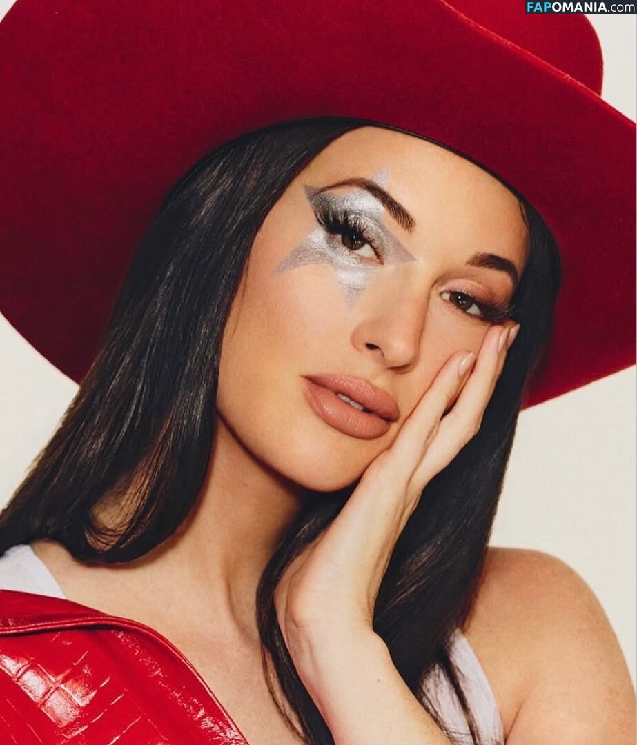 Kacey Musgraves / heavenlyyhazel / spaceykacey Çıplak OnlyFans  Sızdırılmış Fotoğraf #13