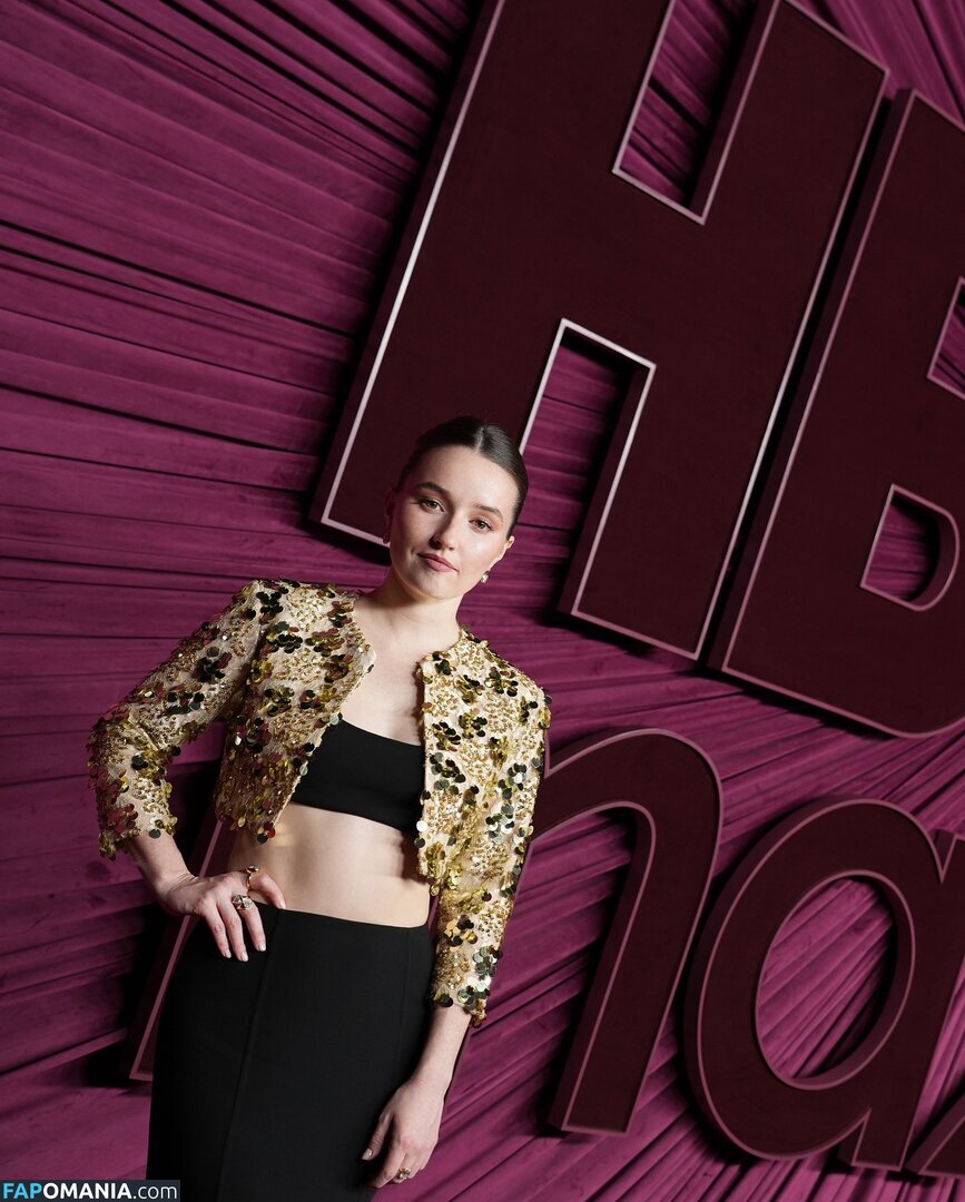 Kaitlyn Dever / kaitlyndever Çıplak OnlyFans  Sızdırılmış Fotoğraf #8