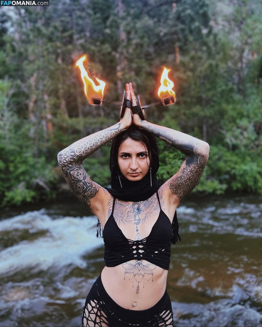 Kaladhara Creations / kaladharacreations / prema.riah Çıplak OnlyFans  Sızdırılmış Fotoğraf #1