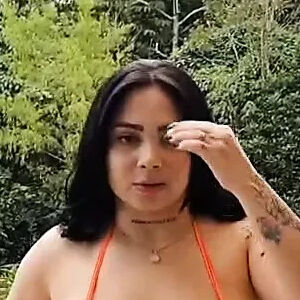 Kamille Velez