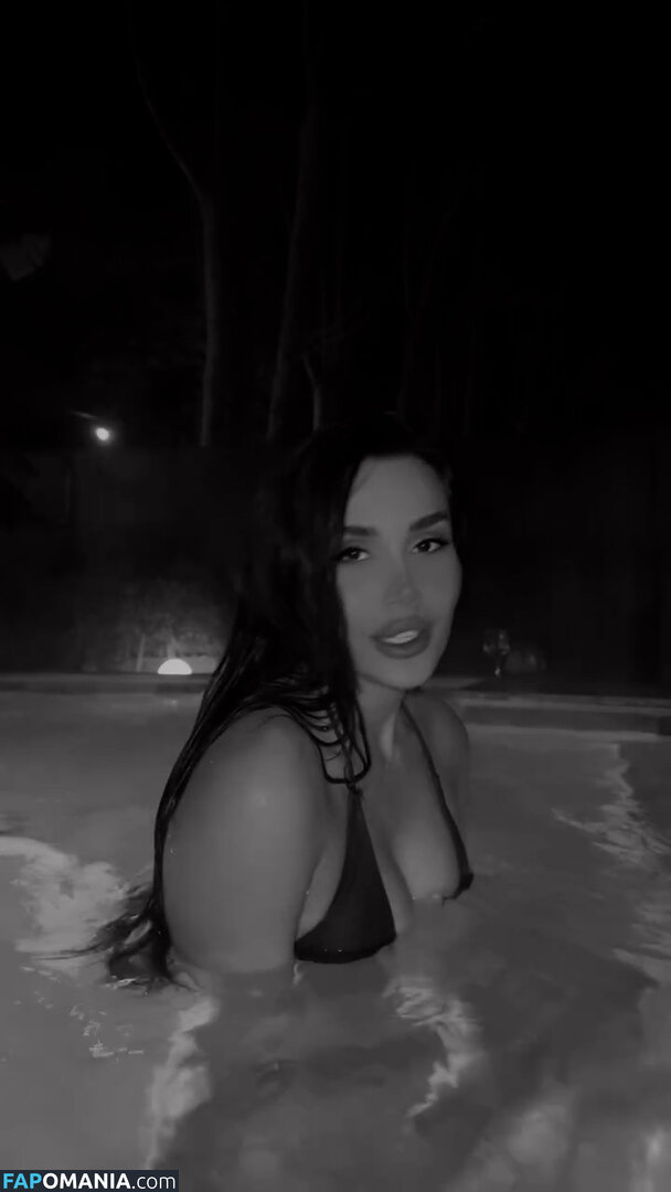 Kardelen Toprak / kardelentoprak Çıplak OnlyFans  Sızdırılmış Fotoğraf #9
