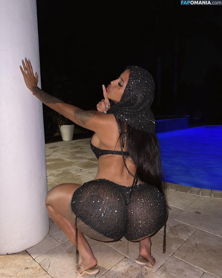 Karen Havary / havaryk / queenhavaryk Çıplak OnlyFans  Sızdırılmış Fotoğraf #6