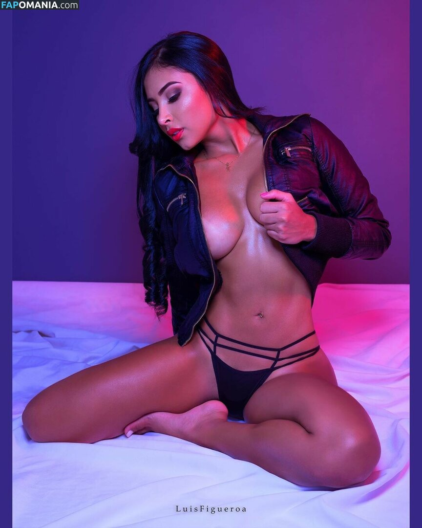 Karen Vasquez / karensvasquez / karenvasquez2446 Çıplak OnlyFans  Sızdırılmış Fotoğraf #7