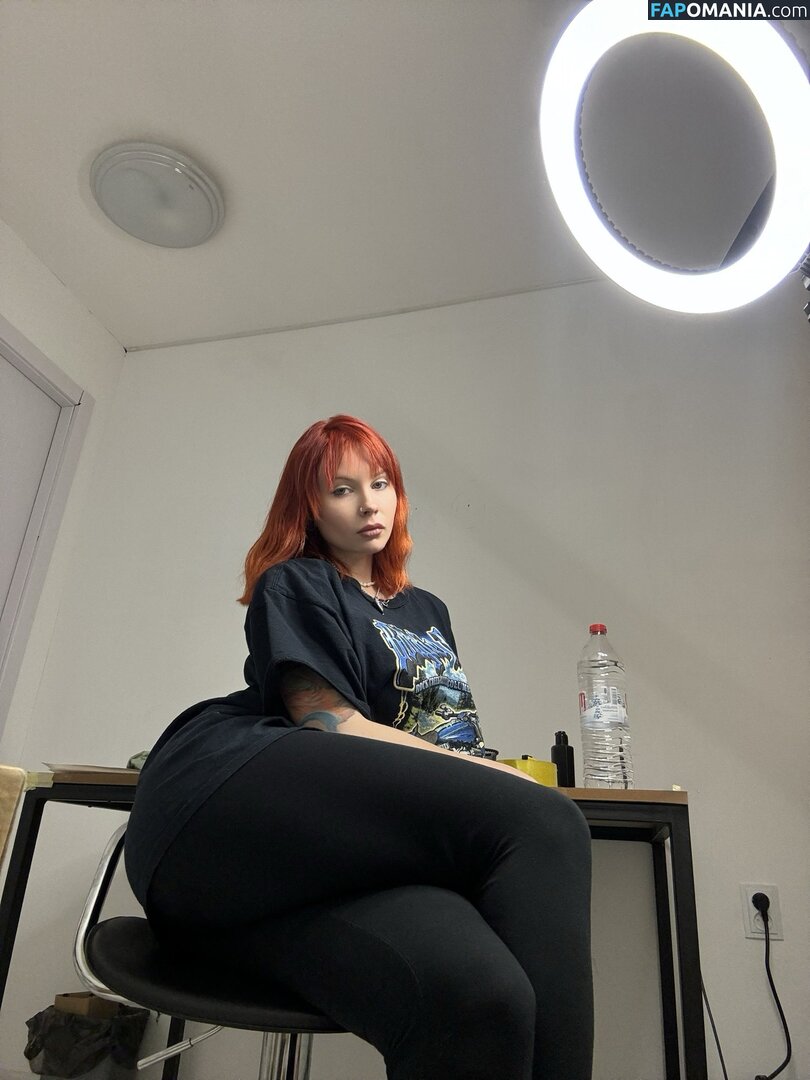 Karina Kherman / NebelaiaK / kher.man Çıplak OnlyFans  Sızdırılmış Fotoğraf #20