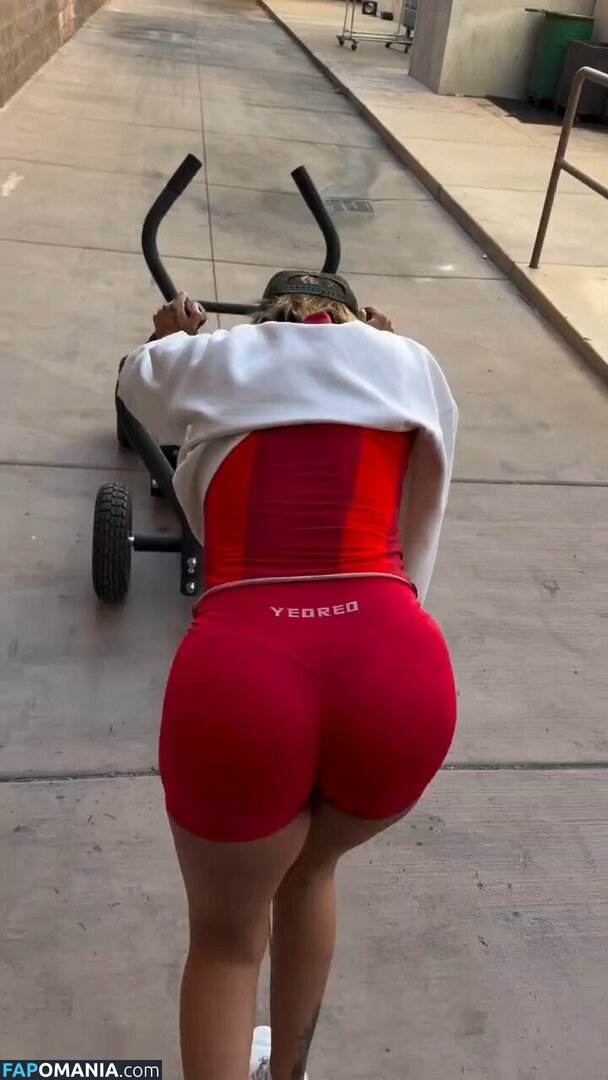 Karol G / karolg / karolgfriend Çıplak OnlyFans  Sızdırılmış Fotoğraf #317