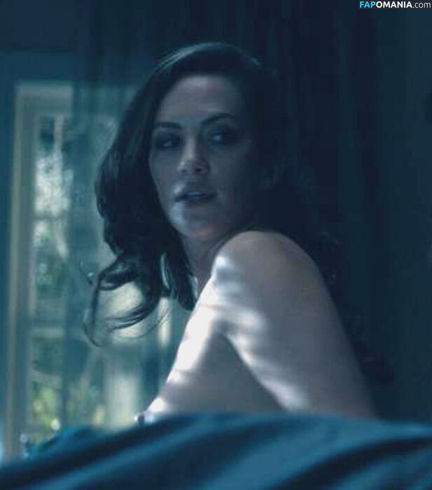 Kate Siegel Çıplak OnlyFans  Sızdırılmış Fotoğraf #4