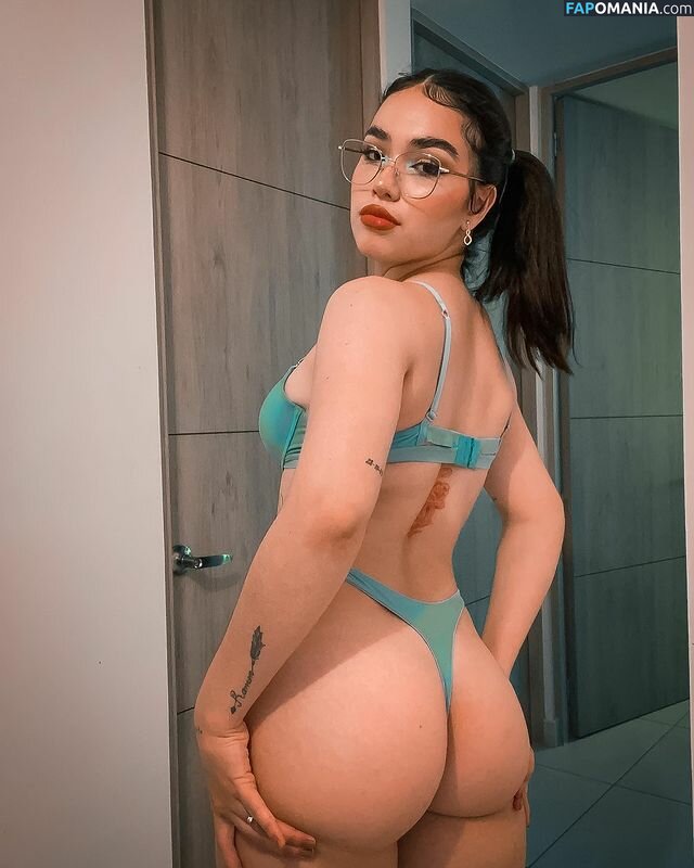 Kathea / kathea18 / soykathea Çıplak OnlyFans  Sızdırılmış Fotoğraf #1