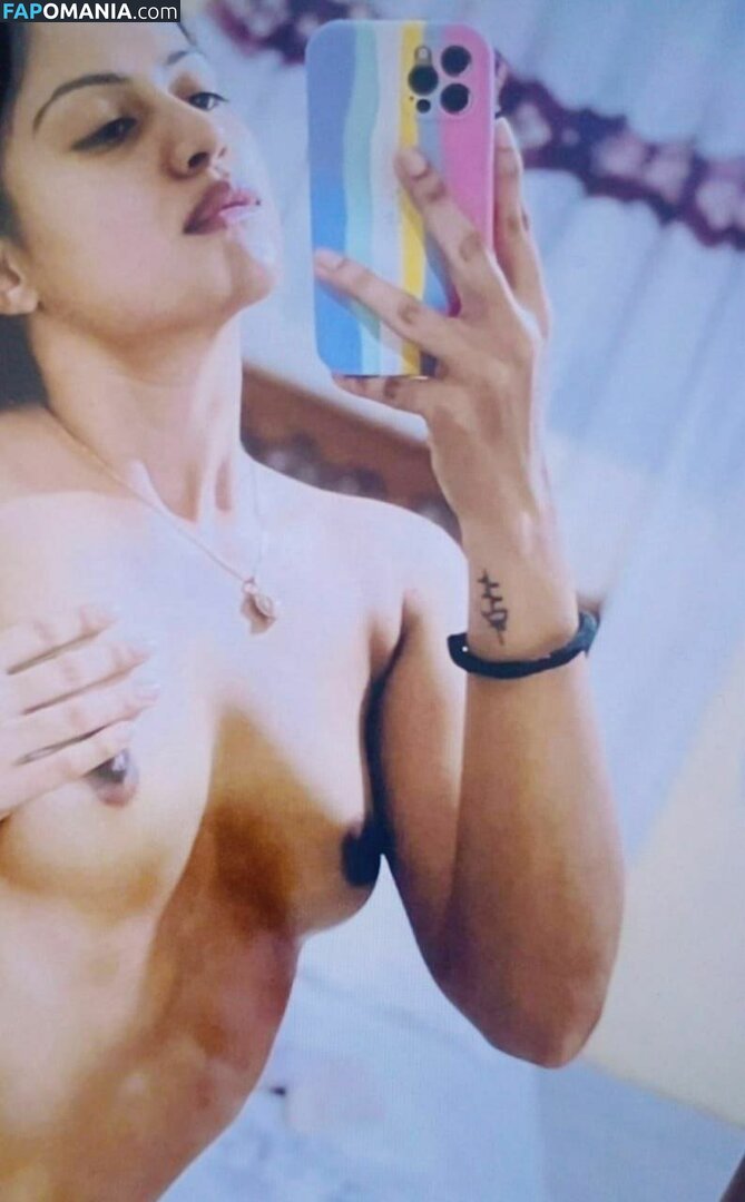 Kavindya Dulshani / kavindyadulshani Çıplak OnlyFans  Sızdırılmış Fotoğraf #2