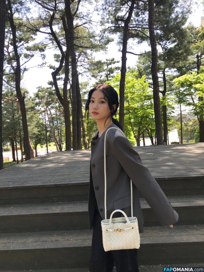 Kazuha Nakamura 中村 一葉 / LESSERAFIM / zuhazana Çıplak OnlyFans  Sızdırılmış Fotoğraf #2