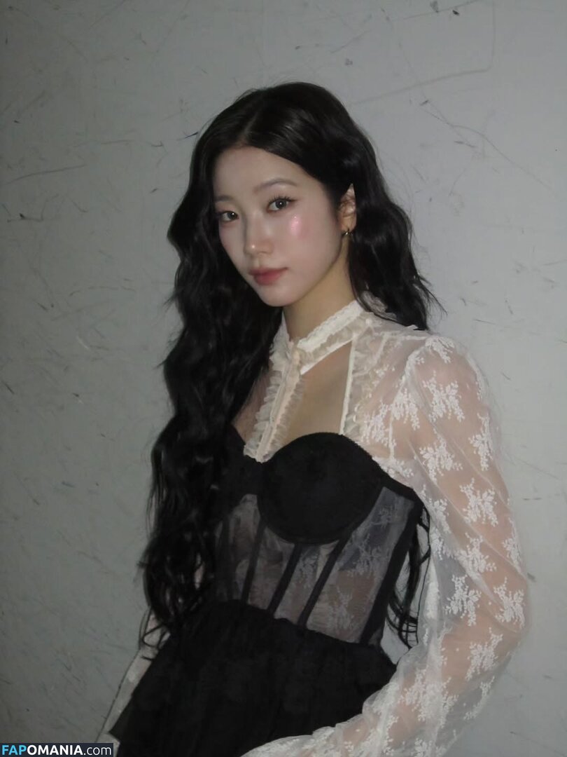 Kazuha Nakamura 中村 一葉 / LESSERAFIM / zuhazana Çıplak OnlyFans  Sızdırılmış Fotoğraf #22