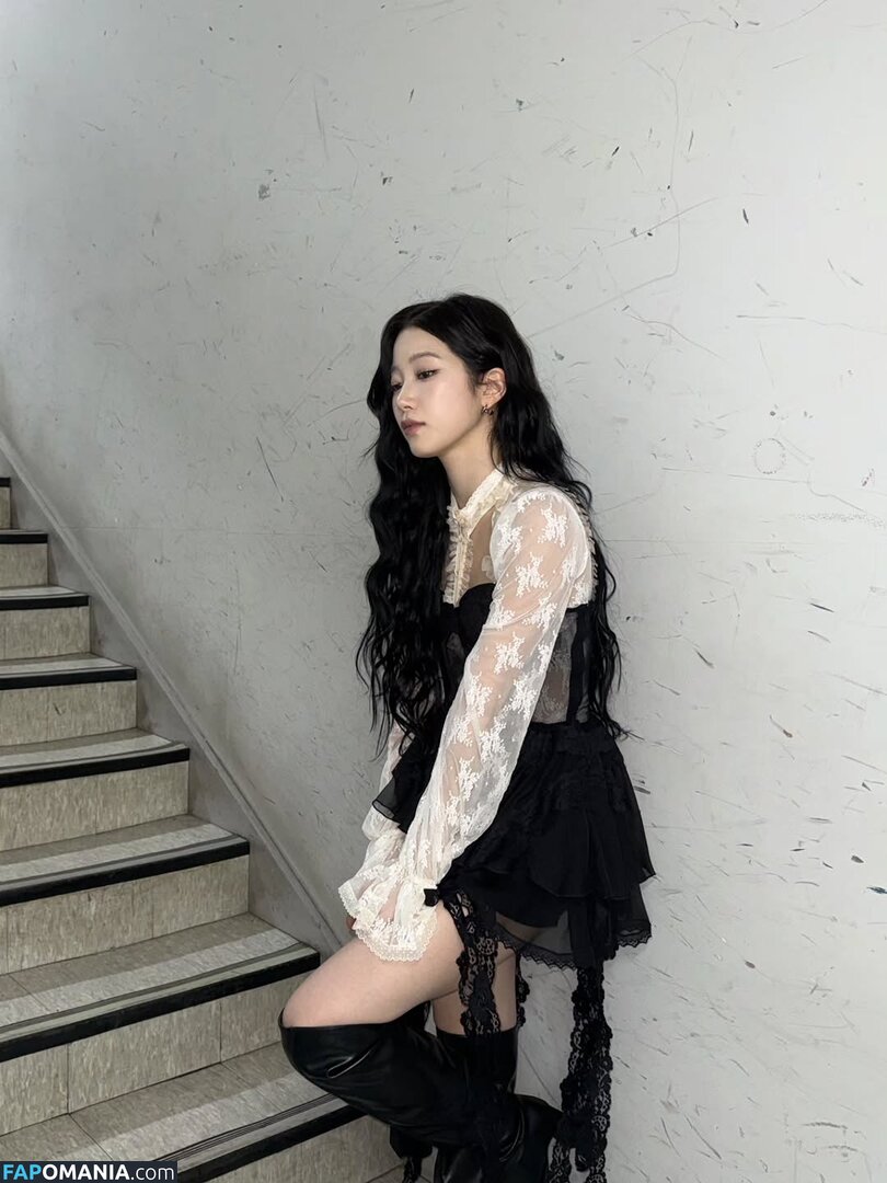 Kazuha Nakamura 中村 一葉 / LESSERAFIM / zuhazana Çıplak OnlyFans  Sızdırılmış Fotoğraf #31