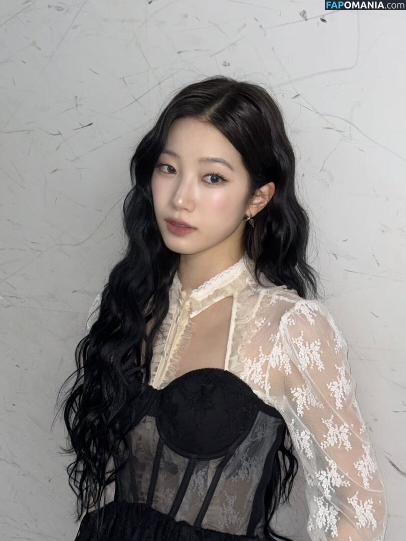 Kazuha Nakamura 中村 一葉 / LESSERAFIM / zuhazana Çıplak OnlyFans  Sızdırılmış Fotoğraf #32