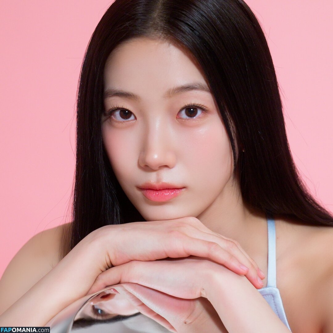 Kazuha Nakamura 中村 一葉 / LESSERAFIM / zuhazana Çıplak OnlyFans  Sızdırılmış Fotoğraf #38