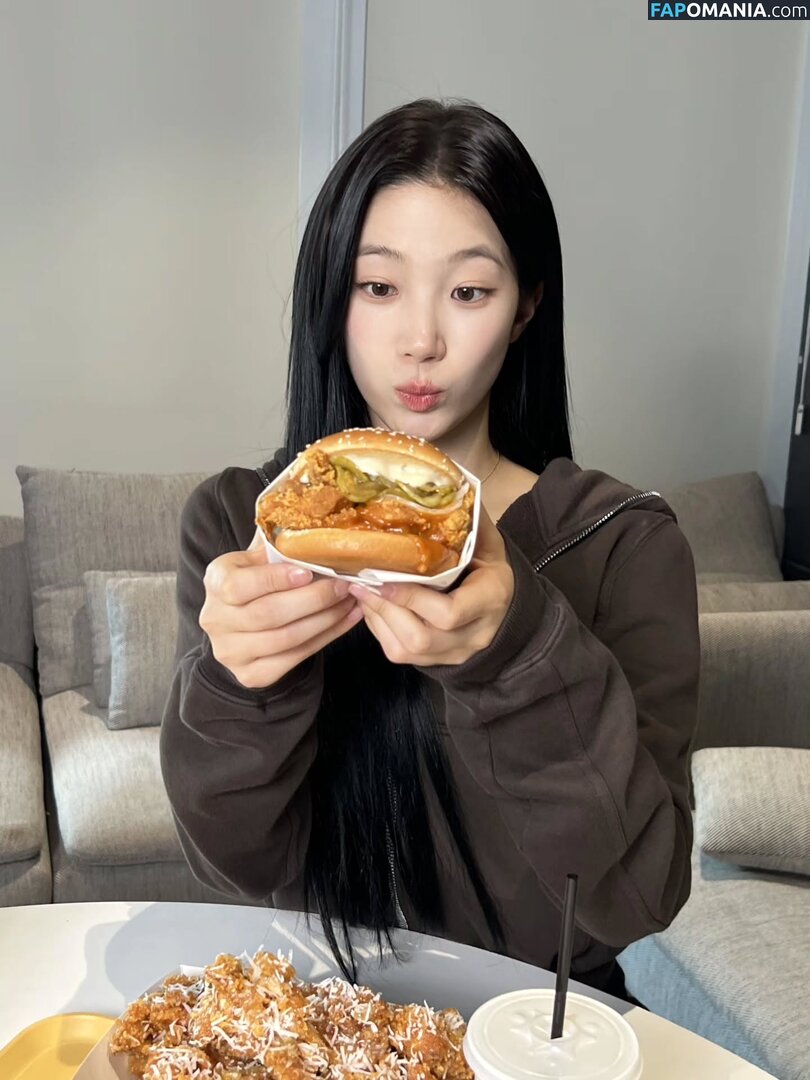 Kazuha Nakamura 中村 一葉 / LESSERAFIM / zuhazana Çıplak OnlyFans  Sızdırılmış Fotoğraf #43