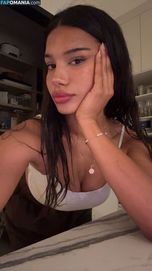 Jogadora / Kiana dufour / kianadufour Çıplak OnlyFans  Sızdırılmış Fotoğraf #45