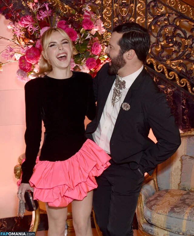 AdventuresSabrina / Kiernan Shipka / kiernanshipka Çıplak OnlyFans  Sızdırılmış Fotoğraf #592