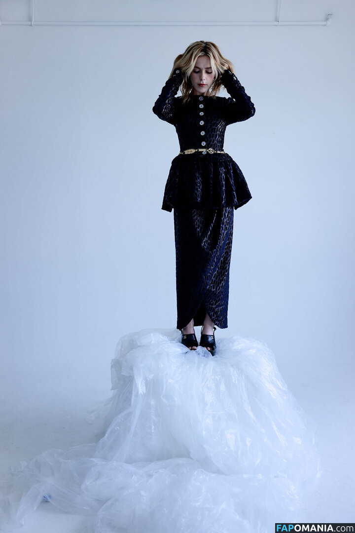 AdventuresSabrina / Kiernan Shipka / kiernanshipka Çıplak OnlyFans  Sızdırılmış Fotoğraf #1529