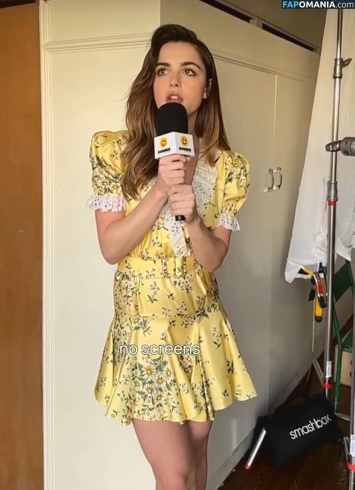 AdventuresSabrina / Kiernan Shipka / kiernanshipka Çıplak OnlyFans  Sızdırılmış Fotoğraf #1571