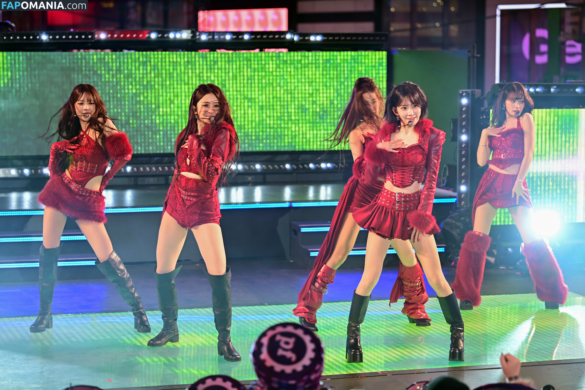 Kim Chaewon / _chaechae_1 / 김채원 Le Sserafim Çıplak OnlyFans  Sızdırılmış Fotoğraf #26