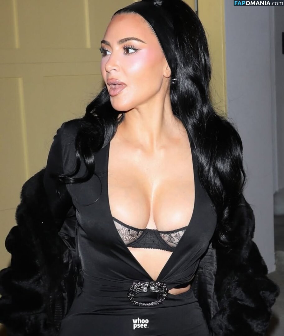 Kim Kardashian / kimkadarshian / kimkardashian Çıplak OnlyFans  Sızdırılmış Fotoğraf #62