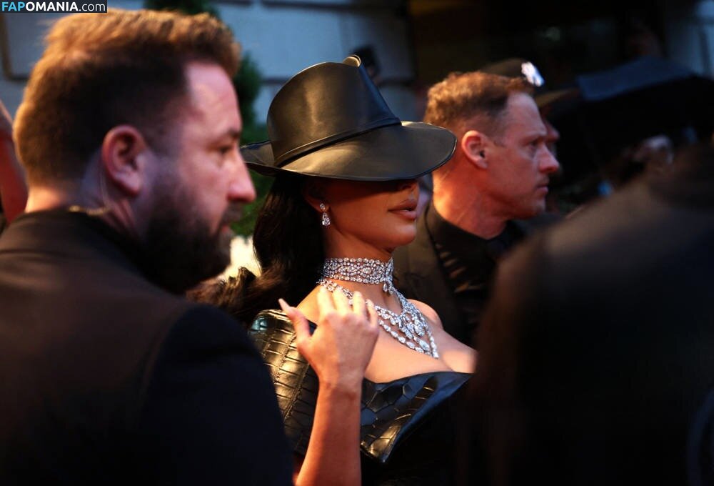 Kim Kardashian / kimkadarshian / kimkardashian Çıplak OnlyFans  Sızdırılmış Fotoğraf #112