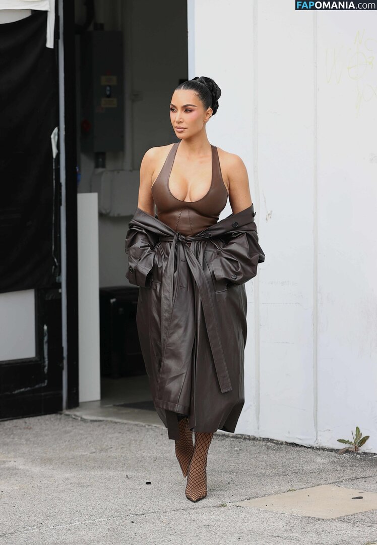 Kim Kardashian / kimkadarshian / kimkardashian Çıplak OnlyFans  Sızdırılmış Fotoğraf #148