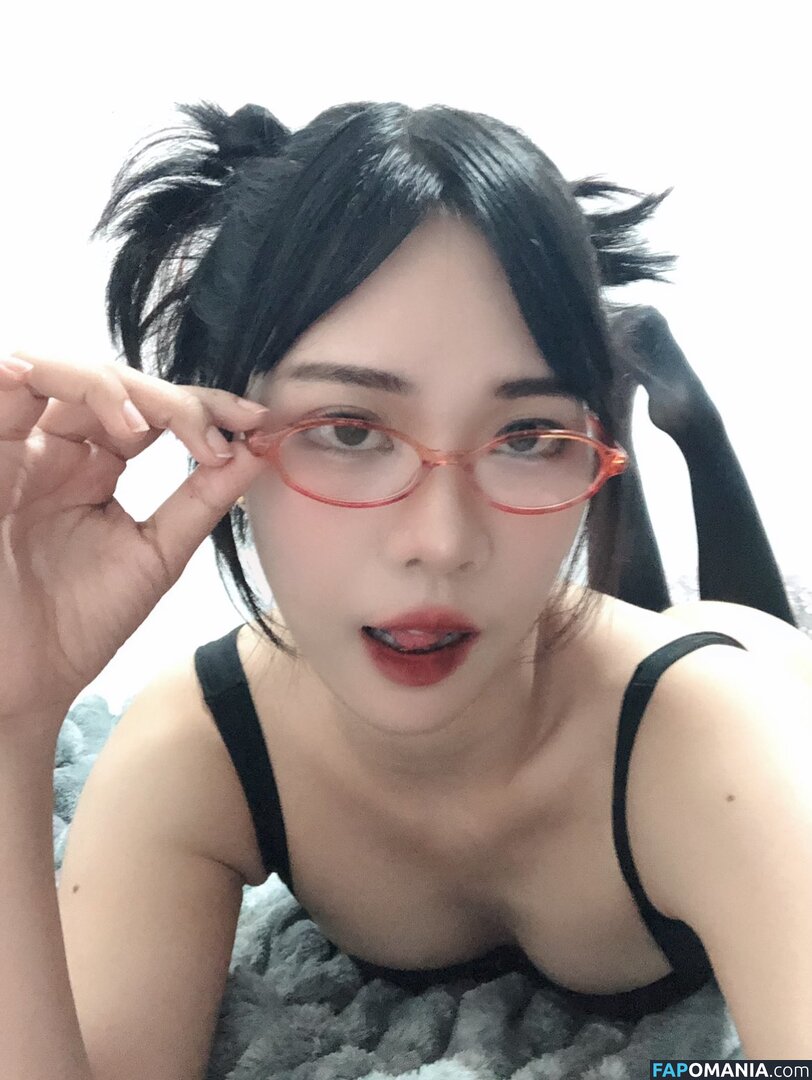 KimXi Çıplak OnlyFans  Sızdırılmış Fotoğraf #8